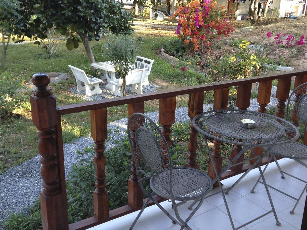 Areeya Resort Watthana Nakhon Ngoại thất bức ảnh