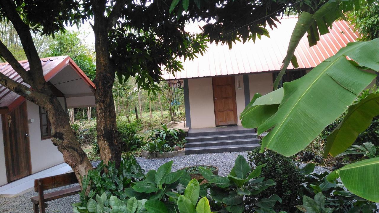Areeya Resort Watthana Nakhon Ngoại thất bức ảnh
